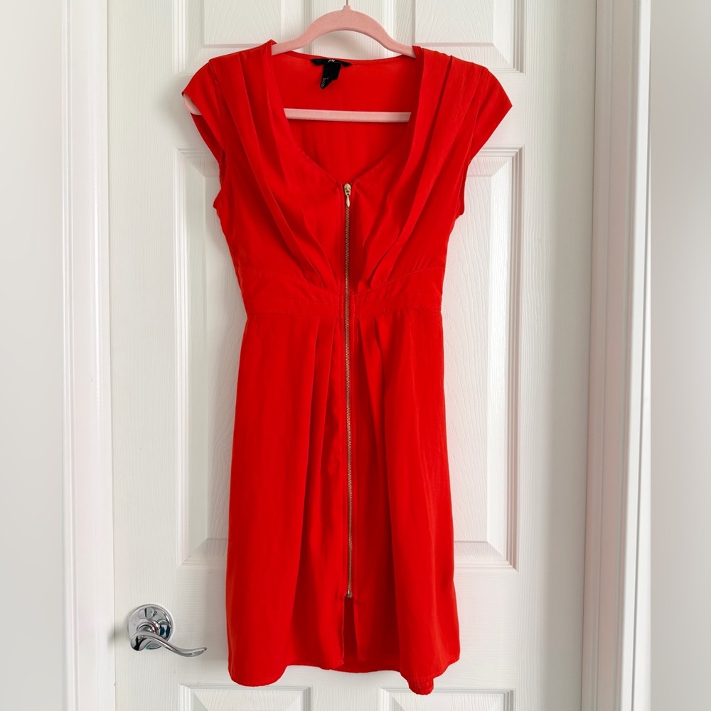 H&M Orange Zipper Front Cap Sleeve Dress | Pleated Details | Size 4